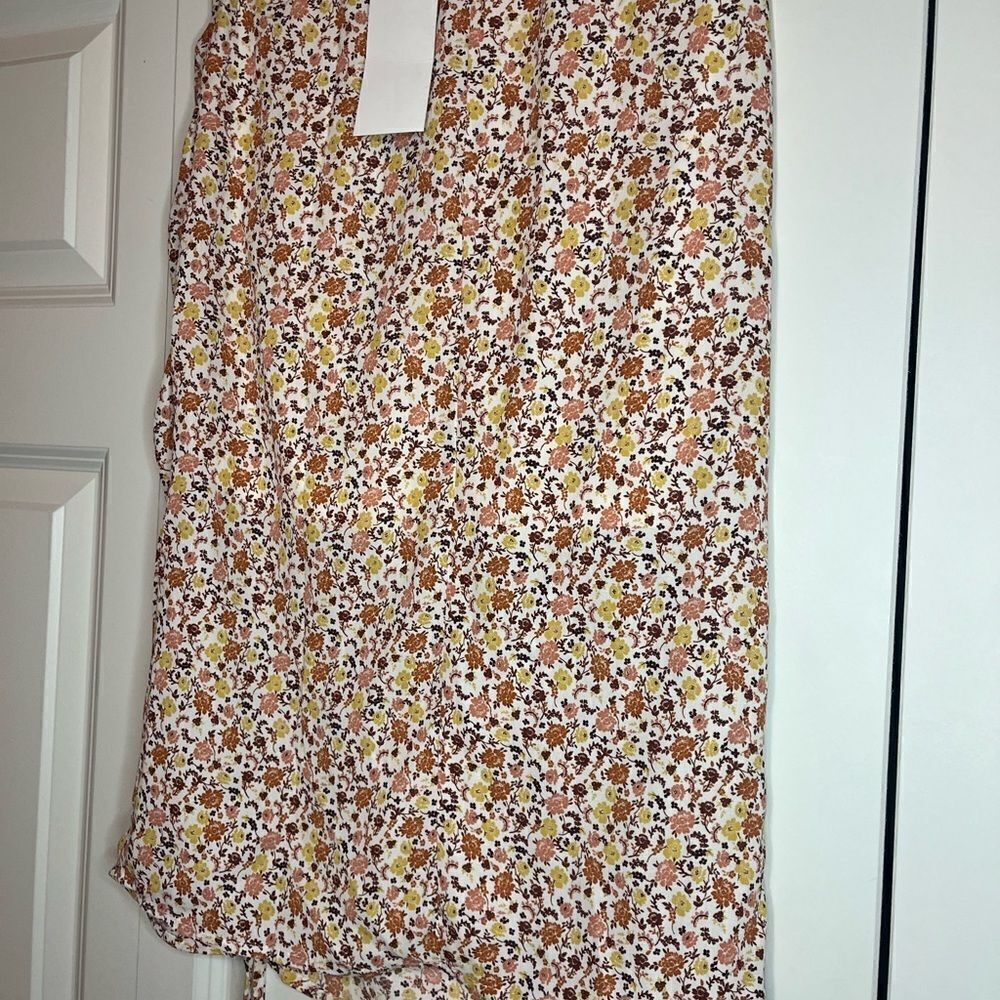 NWT SIENNA SKY FALL FLORAL SKIRT SIZE SMALL *Perfect for fall!* - Picture 8 of 9